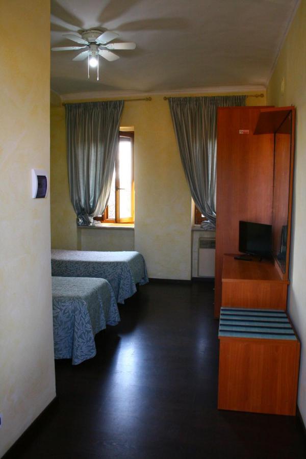 Albergo Vecchio Pavone Borgaro Torinese Ngoại thất bức ảnh