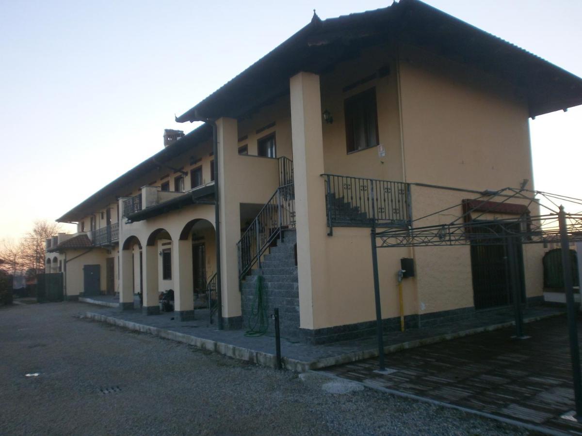 Albergo Vecchio Pavone Borgaro Torinese Ngoại thất bức ảnh