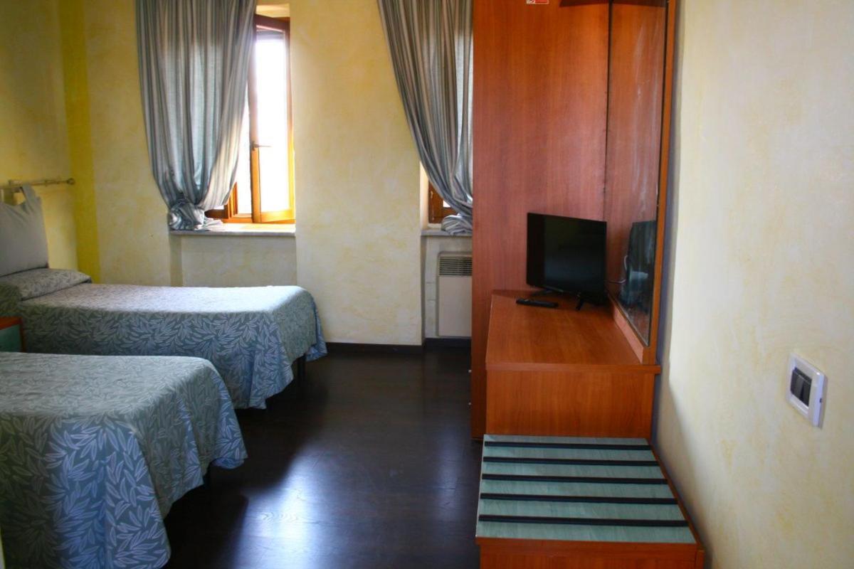 Albergo Vecchio Pavone Borgaro Torinese Ngoại thất bức ảnh
